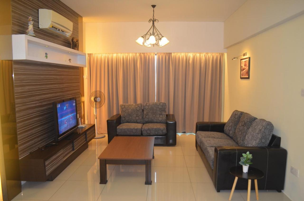 Bougainvillea Kintariverfront Ipoh Exterior photo